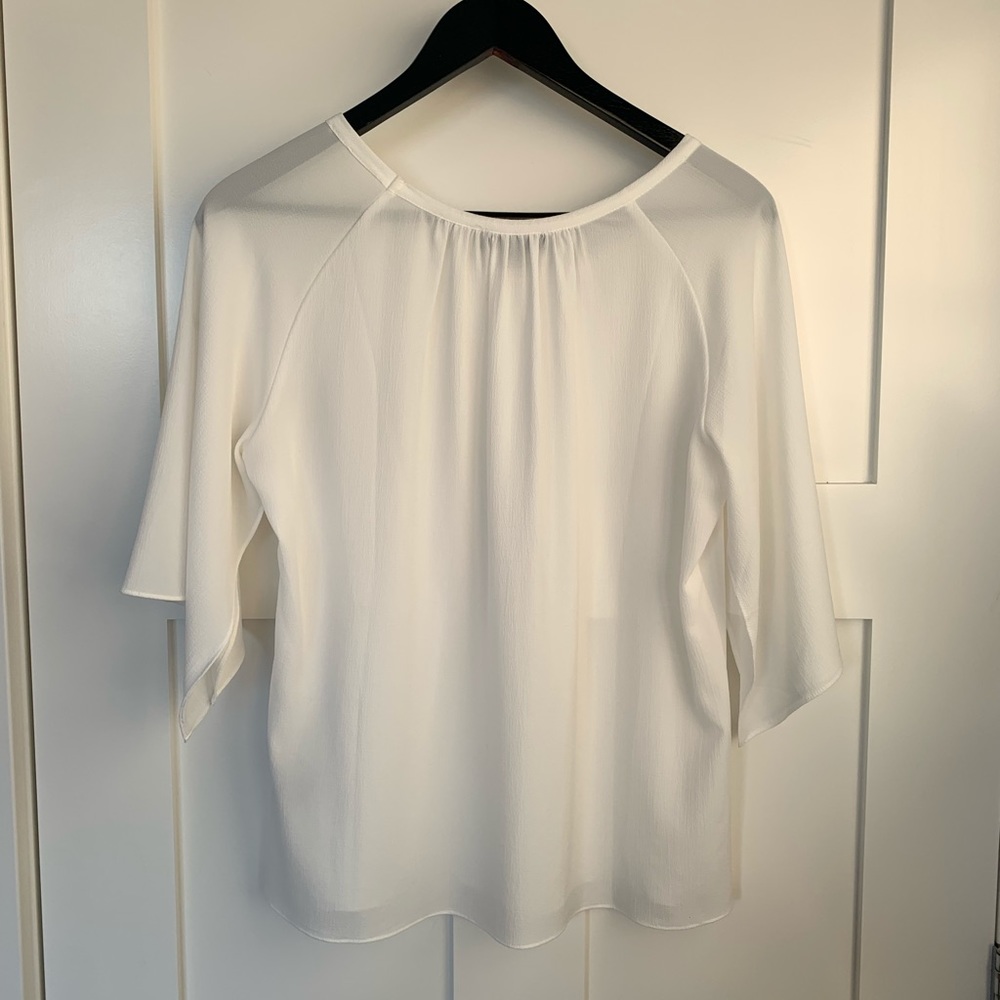 Le Chateau Flowy Sleeve Top - Picture 6 of 9